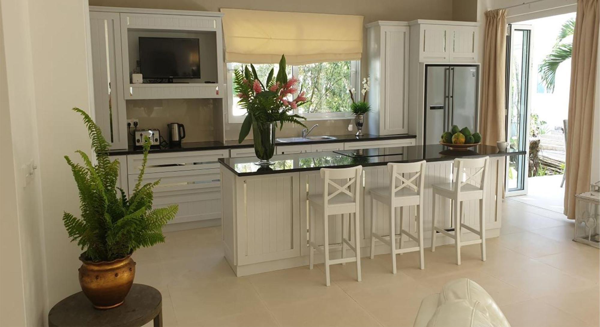 Las Brisas Villa - Chateau Elysium Beau Vallon (Mahe) Exterior foto